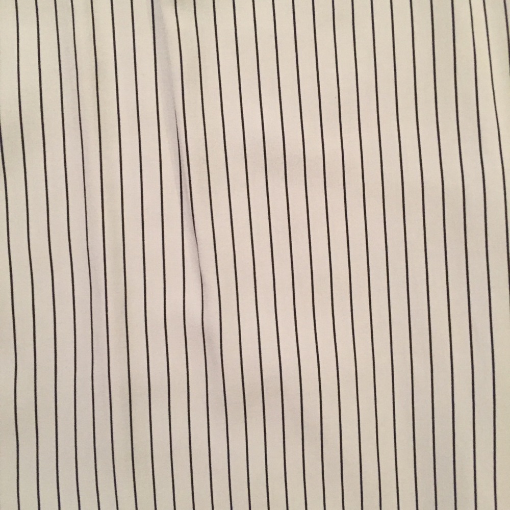 Dress Barn Buttoned Down Shirt - Picture 3 of 3